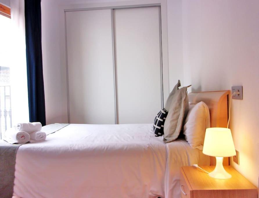 Beautiful Apartment In Calle Mayor Alicante Exterior photo