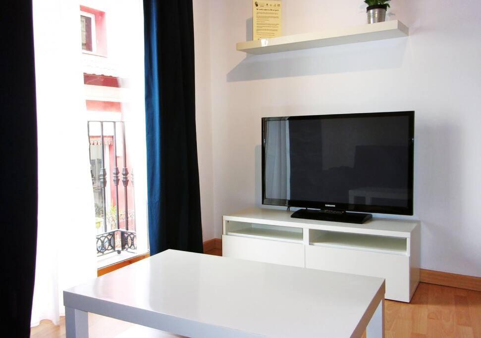 Beautiful Apartment In Calle Mayor Alicante Exterior photo